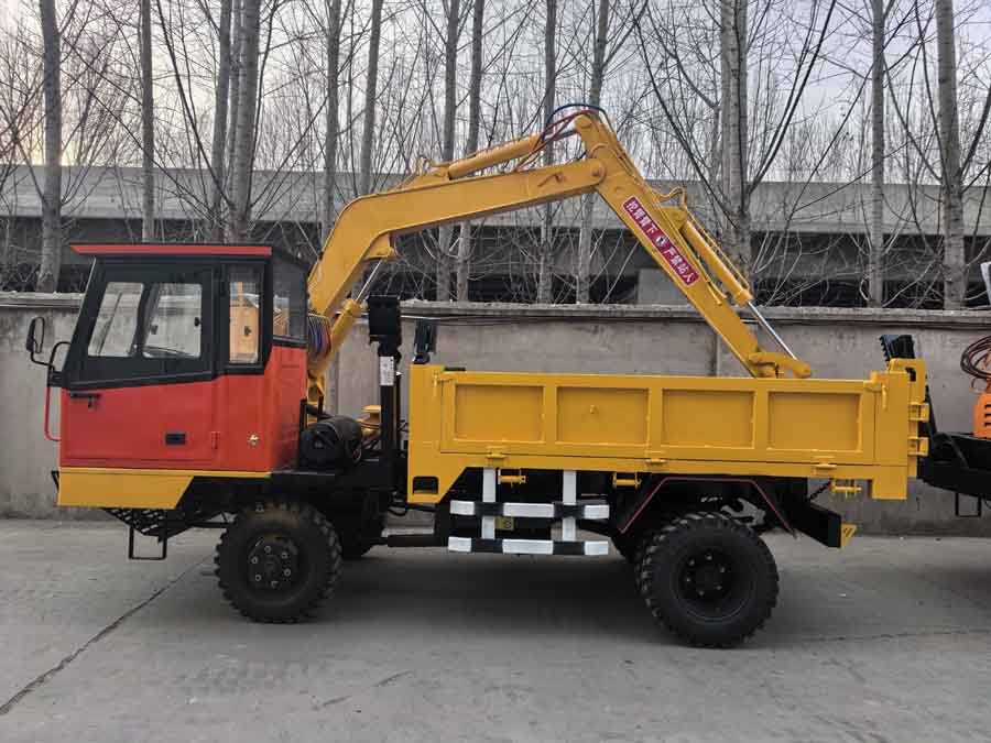 輪式隨車挖有哪些優(yōu)點？