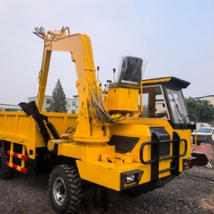 隨車挖運(yùn)輸車